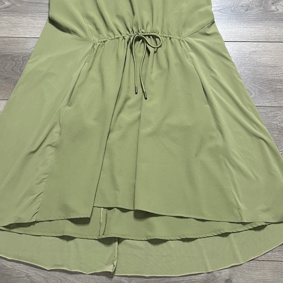 Lululemon Overlay High Neck Dress Green Casual Travel Size 8 - Picture 6 of 13